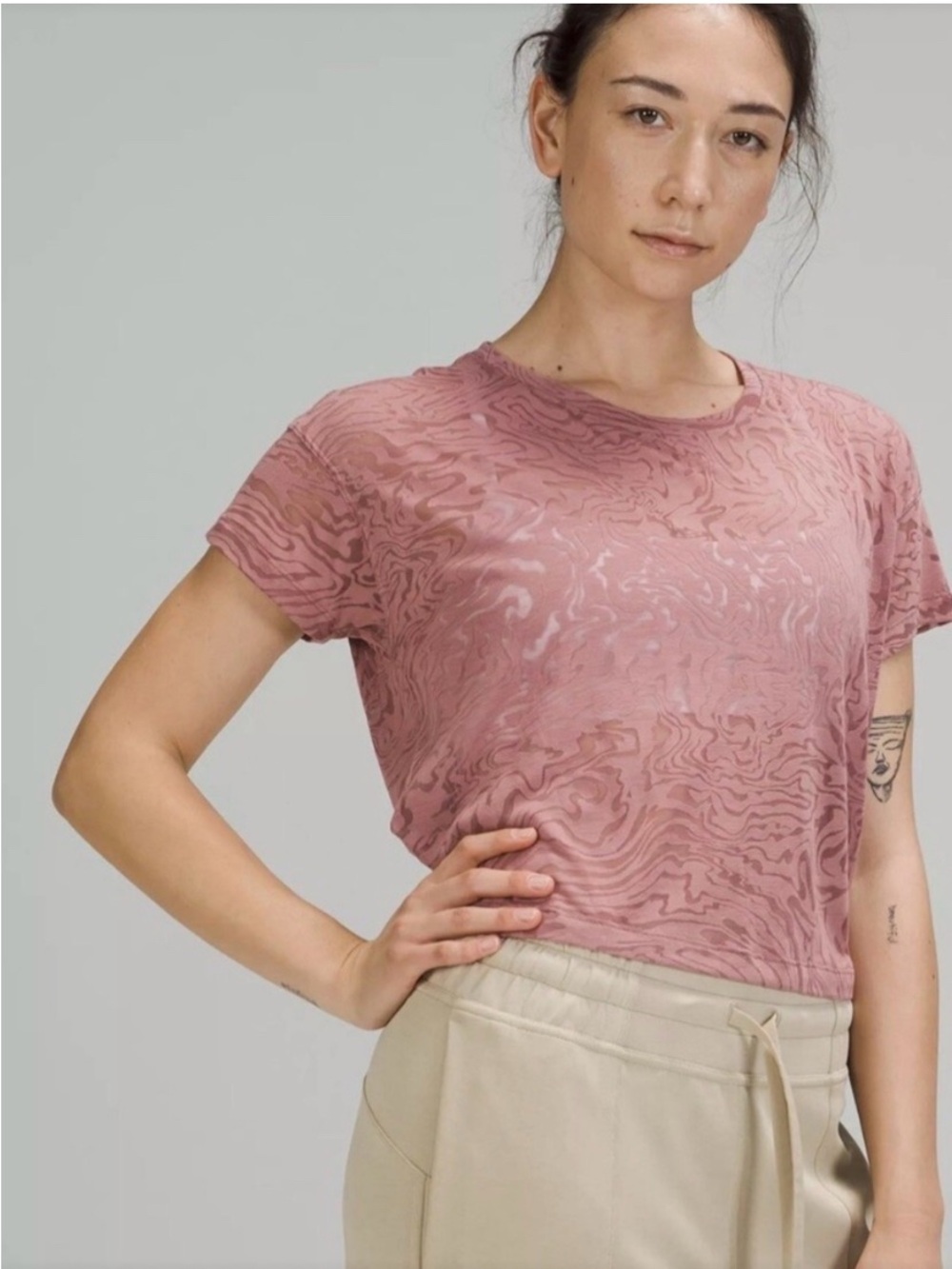 Lululemon All Yours/Cate’s Tee Cropped T-Shirt Veil Mauve